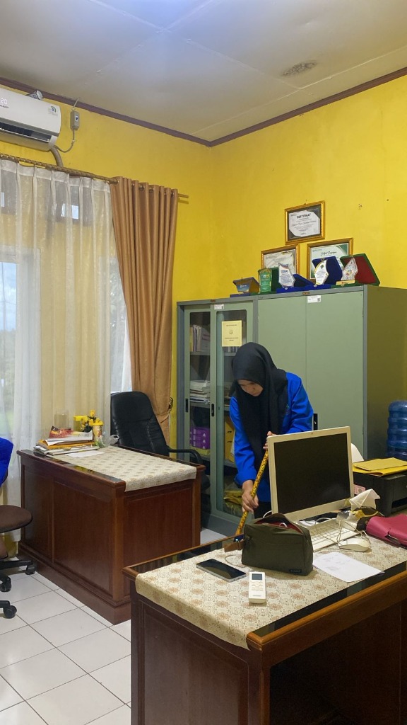Kebersihan Ruang Kantor